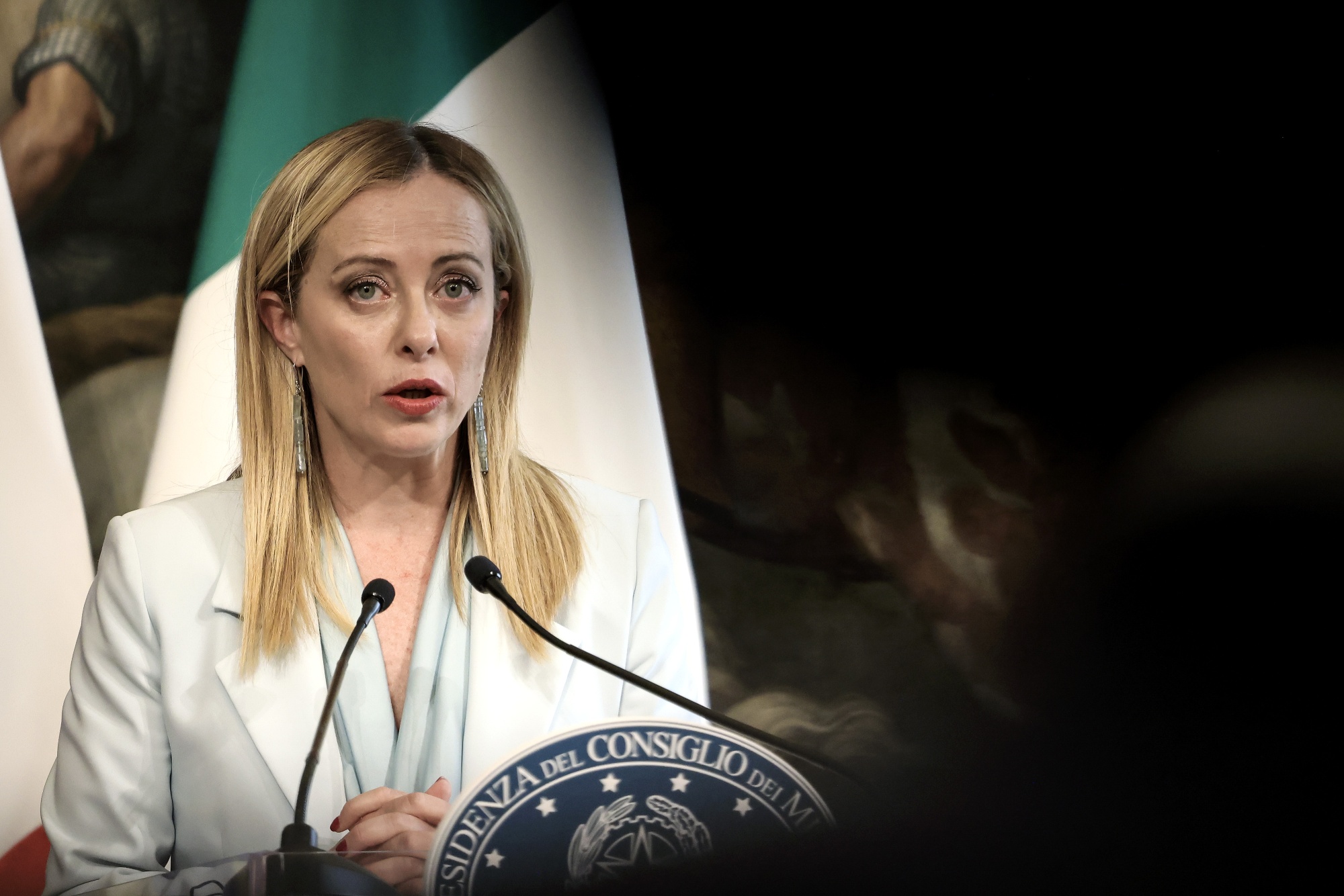 Мелоні порушила мовчанку, підтримавши податок на надприбутки банків
